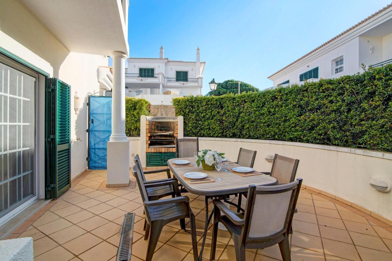 Casa Valerie Lägenhet Vale do Lobo Exteriör bild