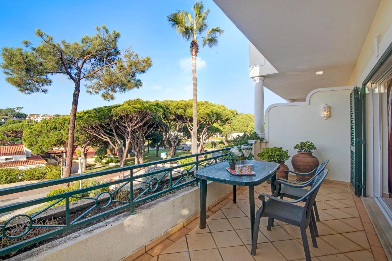 Casa Valerie Lägenhet Vale do Lobo Exteriör bild